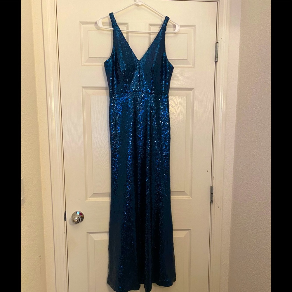Night away Blue beaded gown! 6 Petites